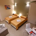 Πανσιόν Gaslini Vicinissimo - Casa Dello Zio Γένοβα